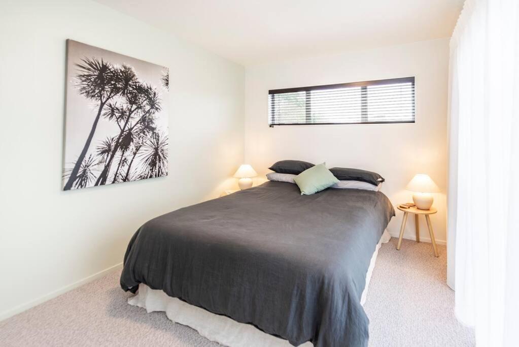 On Cotswolds Apartment Whanganui Exterior photo