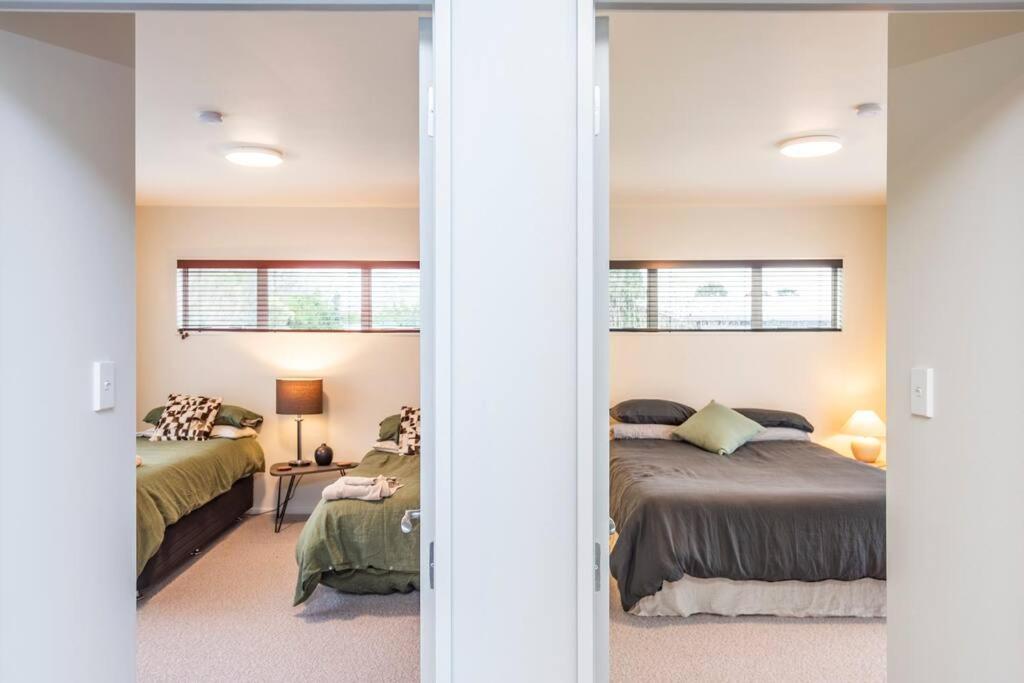 On Cotswolds Apartment Whanganui Exterior photo